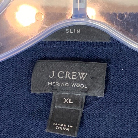 J. Crew V-Neck 100% Merino Wool Sweater Navy Blue Men’s XL - Picture 3 of 5